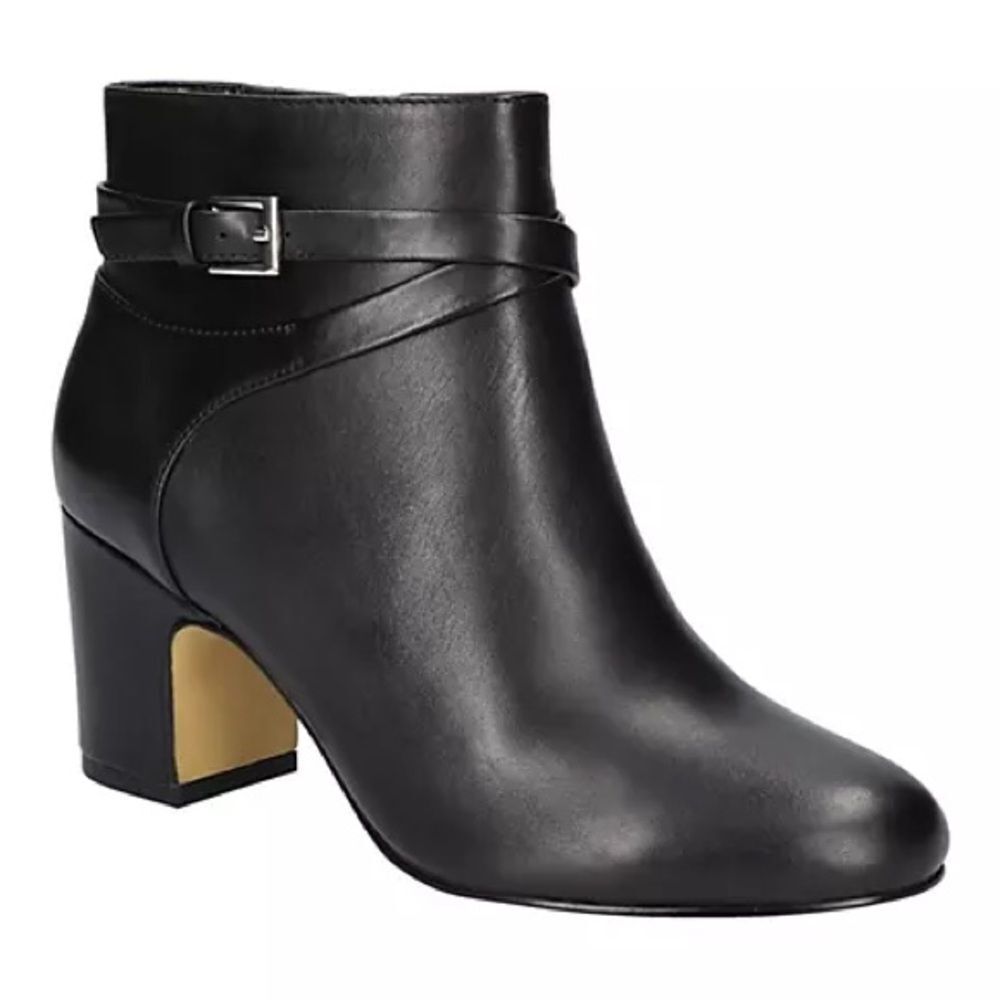 Bella Vita Black Ankle Boots